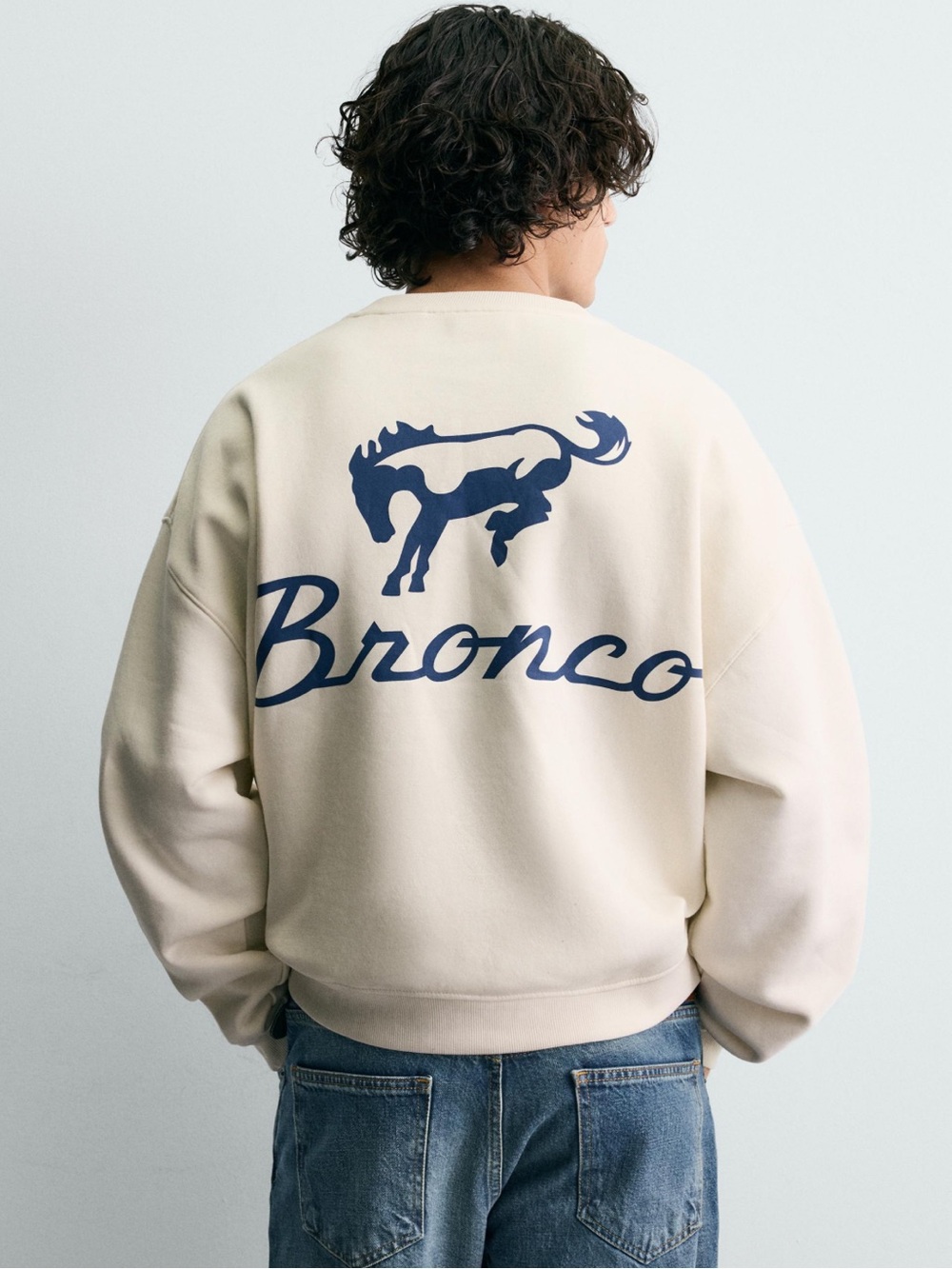 Zara Bronco Sweatshirt Unisex